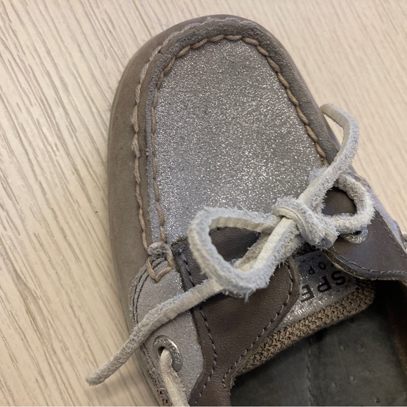 Sperry Top-Sider Women's Angelfish Sparkle Suede 2-Eye Boat Shoe- size 8 1/2 - Picture 5 of 12